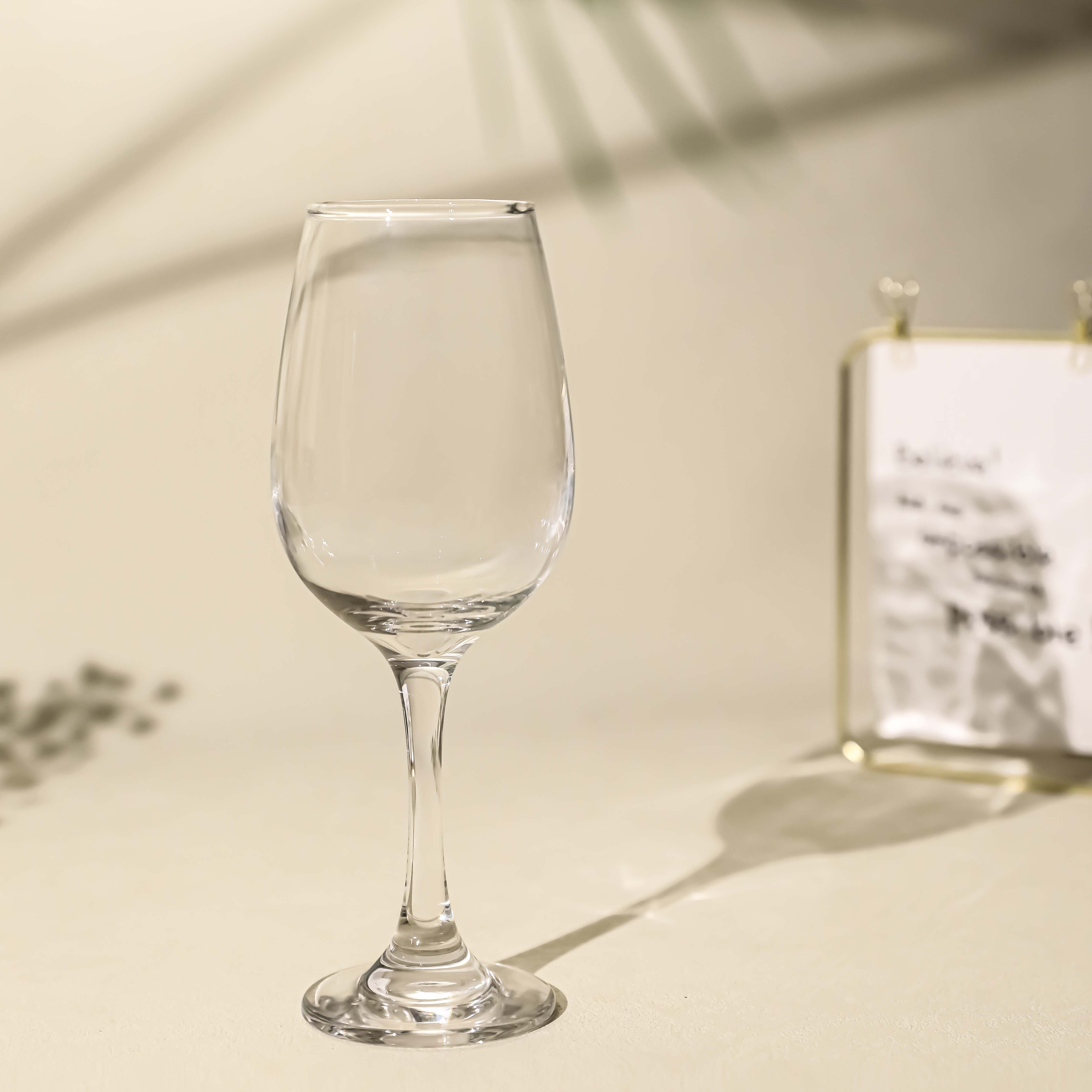 кристална чаша за вино