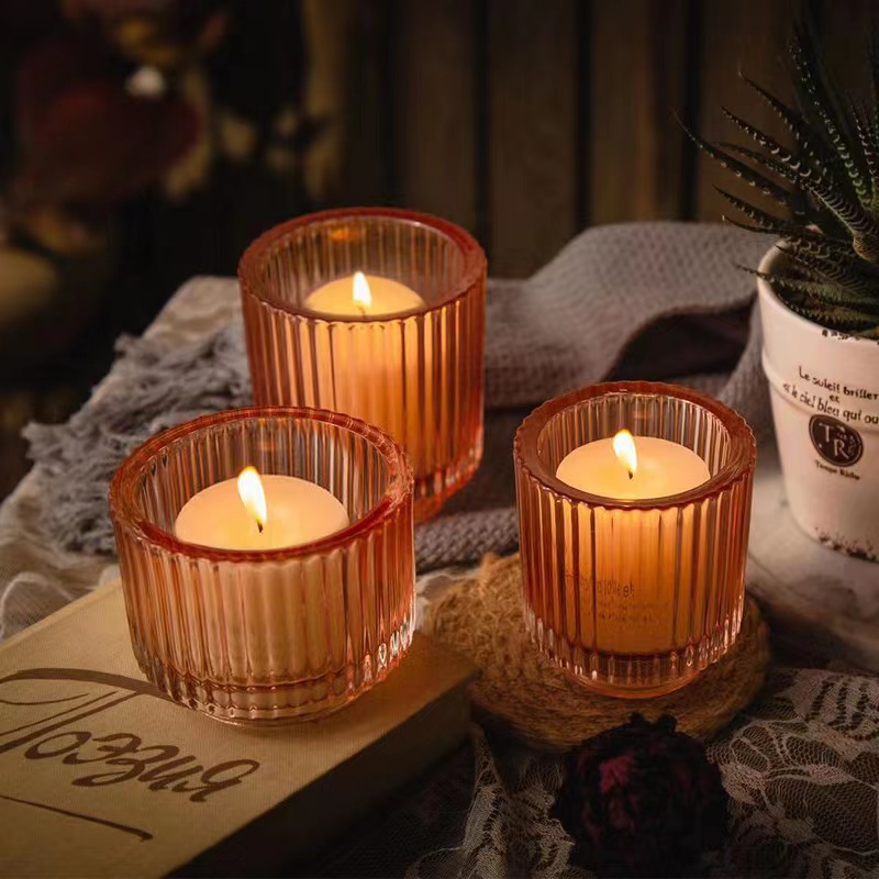 Kerzenhalter aus klarem Glas im europäischen Stil mit vertikalen Streifen, Haushaltsornamente, Kerzenhalter aus klarem Glas01