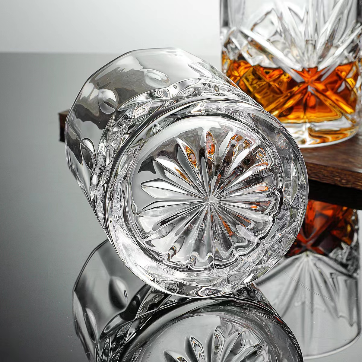 Gammeldags whiskyglass for Scotch, Bourbon, Liquor04 - 副本